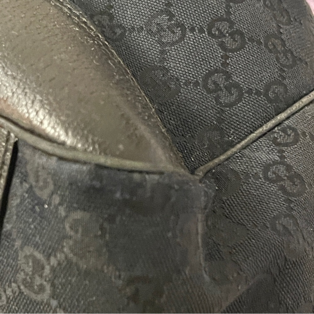 Gucci Black Elegant Tote Bag Authentic - Picture 14 of 16